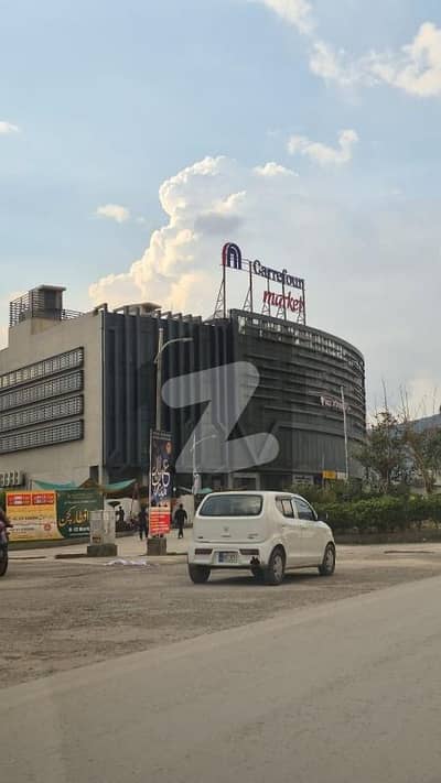 1 Kanal Top Location Plot is For Sale in D-12/3.