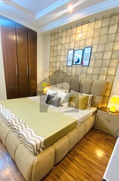 1 bed fully furnished luxurious apartment available super hot location