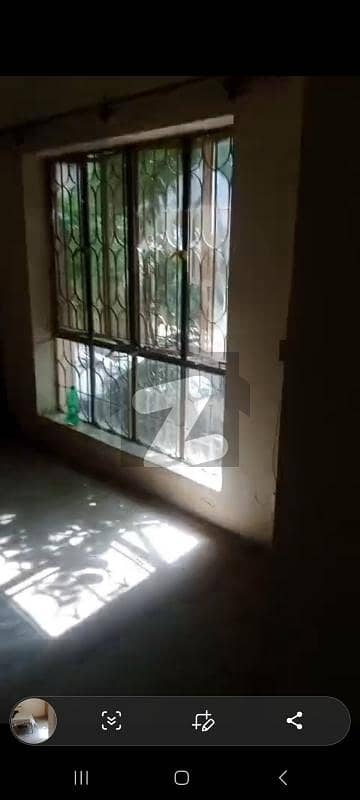 گلستان کالونی راولپنڈی میں 3 کمروں کا 11 مرلہ مکان 2.3 کروڑ میں برائے فروخت۔