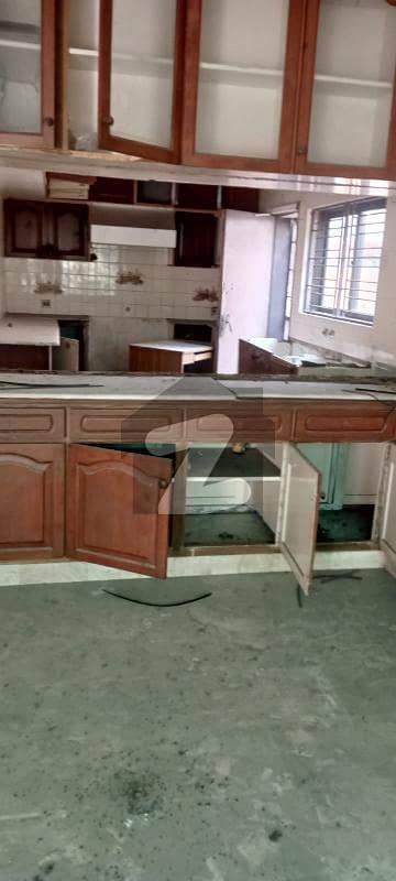 ڈی ایچ اے فیز 3 ڈیفنس (ڈی ایچ اے),لاہور میں 4 کمروں کا 1 کنال مکان 6.25 کروڑ میں برائے فروخت۔ ڈی ایچ اے فیز 3 ڈیفنس (ڈی ایچ اے),لاہور میں 4 کمروں کا 1 کنال مکان 6.25 کروڑ میں برائے فروخت۔