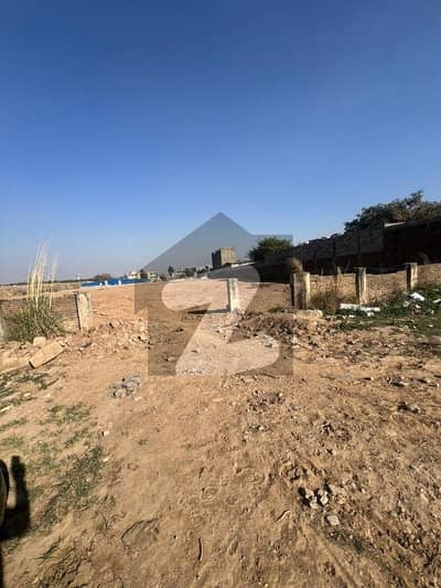 راوت انڈسٹریل اسٹیٹ راولپنڈی میں 1 کنال صنعتی زمین 1.7 کروڑ میں برائے فروخت۔