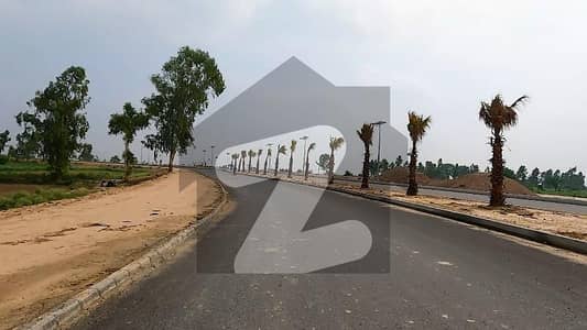 AMMAR ESTATE OFFER'S 10 MARLA FACING PARK IDEAL LOCATION PLOT FOR SALE IN BB BLOCK