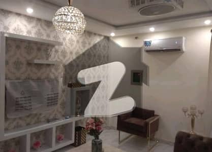 Get A 800 Square Feet Flat For sale In Bahria Town - Sector E