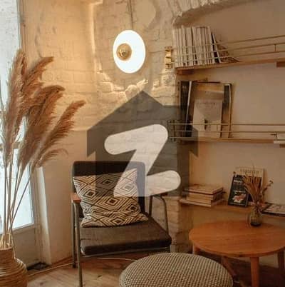 800 Square Feet Flat In Bahria Town - Sector C For sale At Good Location