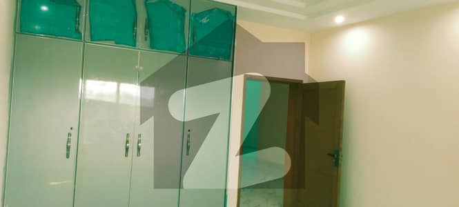 ٹی آئی پی ہاؤسنگ سوسائٹی ۔ فیز2 ٹی آئی پی ہاؤسنگ سوسائٹی,لاہور میں 7 کمروں کا 18 مرلہ مکان 2.0 لاکھ میں کرایہ پر دستیاب ہے۔