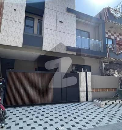 G-13 30x60 Brand new double story house available for sale