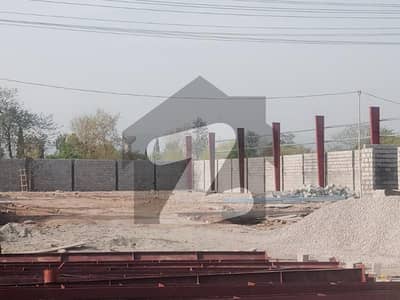 ماڈل ٹاؤن ہومک اسلام آباد میں 6 کنال صنعتی زمین 15.0 کروڑ میں برائے فروخت۔