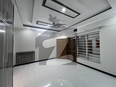 1 Kanal Brand New Upper Portion Available For Rent G-13/4