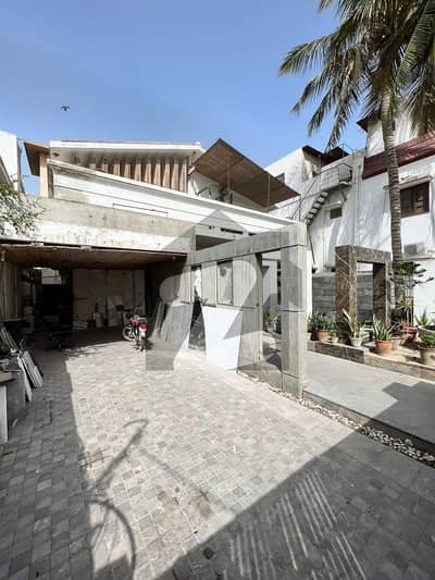 کلفٹن ۔ بلاک 4 کلفٹن,کراچی میں 5 کمروں کا 1 کنال مکان 8.0 لاکھ میں کرایہ پر دستیاب ہے۔