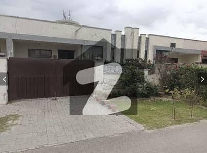 خیابان امین - بلاک این خیابانِ امین,لاہور میں 2 کمروں کا 5 مرلہ مکان 90.0 لاکھ میں برائے فروخت۔