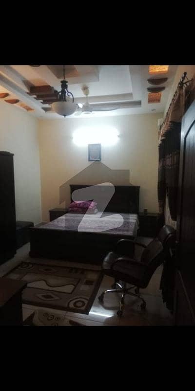 House In Gulistan-E-Jauhar - Block 7 Sized 240 Square Yards Is Available