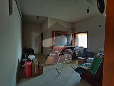 ڈی ایچ اے فیز 3 ڈیفنس (ڈی ایچ اے),لاہور میں 4 کمروں کا 1 کنال مکان 2.75 لاکھ میں کرایہ پر دستیاب ہے۔ ڈی ایچ اے فیز 3 ڈیفنس (ڈی ایچ اے),لاہور میں 4 کمروں کا 1 کنال مکان 2.75 لاکھ میں کرایہ پر دستیاب ہے۔