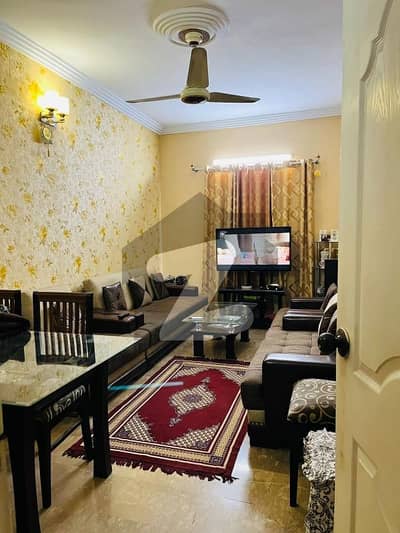 ناظم آباد - بلاک 5سی ناظم آباد,کراچی میں 3 کمروں کا 5 مرلہ بالائی پورشن 1.35 کروڑ میں برائے فروخت۔