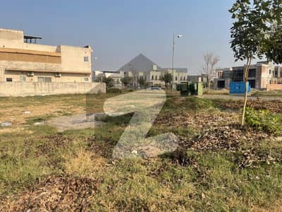 2 KANAL RESIDENTIAL PLOT FOR SALE IN DHA PHASE 7 -Z2 BLOCK.