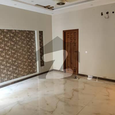 ڈی ایچ اے 11 رہبر لاہور میں 3 کمروں کا 5 مرلہ مکان 1.0 لاکھ میں کرایہ پر دستیاب ہے۔