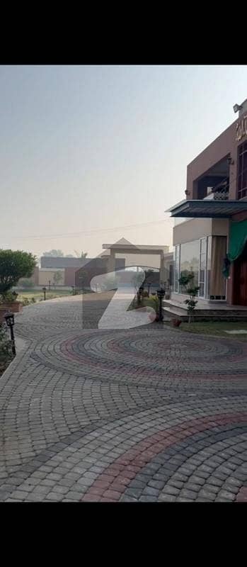 4500 sq. Ft Commercial Space Available For Rent at Main Road