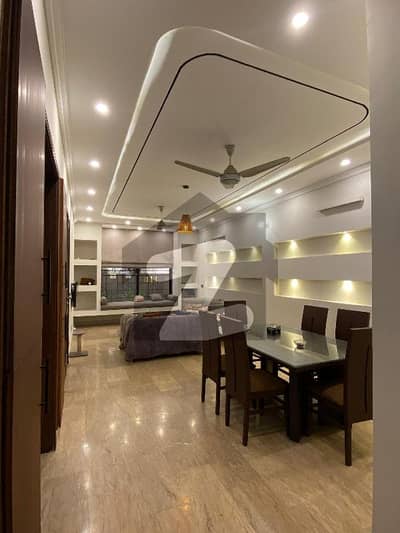 بحریہ آرچرڈ فیز 1 بحریہ آرچرڈ,لاہور میں 5 کمروں کا 10 مرلہ مکان 3.8 کروڑ میں برائے فروخت۔