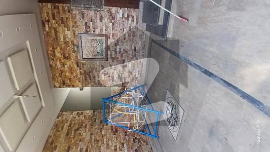 ایڈن آچرڈ فیصل آباد میں 5 کمروں کا 7 مرلہ مکان 2.9 کروڑ میں برائے فروخت۔