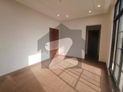 واپڈا ٹاؤن فیز 1 واپڈا ٹاؤن,ملتان میں 4 کمروں کا 7 مرلہ مکان 80.0 ہزار میں کرایہ پر دستیاب ہے۔