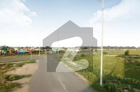 ڈی ایچ اے فیز 8 - بلاک زیڈ 5 ڈی ایچ اے فیز 8,ڈی ایچ اے ڈیفینس,لاہور میں 5 مرلہ رہائشی پلاٹ 60.0 لاکھ میں برائے فروخت۔