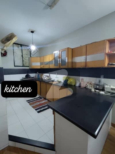 A 1550 Square Feet Flat In Karachi Is On The Market For sale