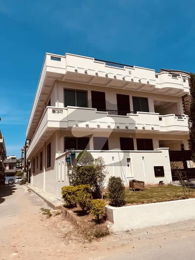 I-8/3 12 marla double story House available for rent for more options available