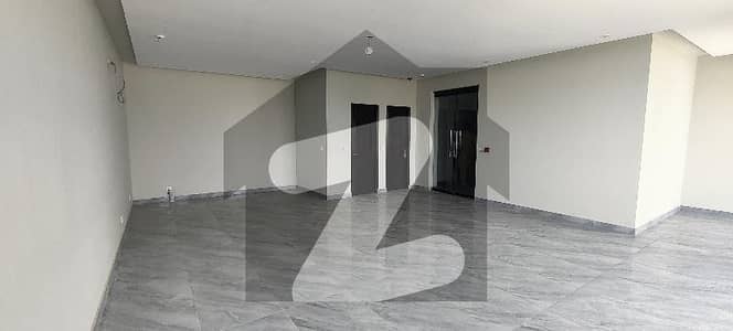 4 Marla Brand New Floor With Lift