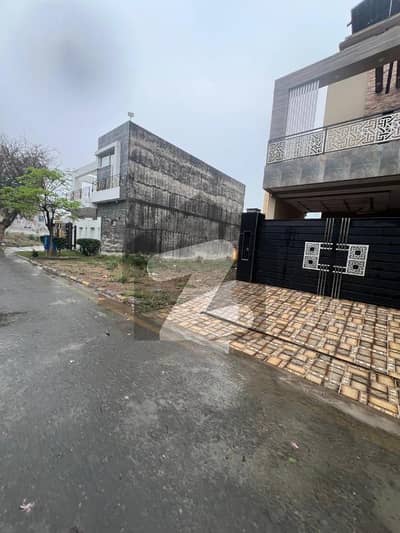 نیو لاہور سٹی ۔ فیز 3 نیو لاهور سٹی,لاہور میں 5 مرلہ رہائشی پلاٹ 29.0 لاکھ میں برائے فروخت۔