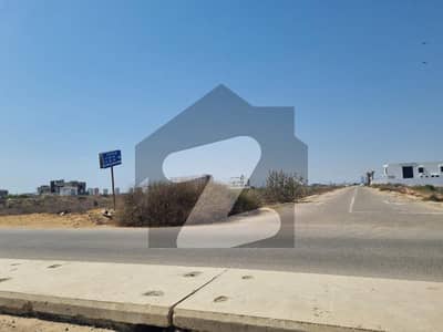 ڈی ایچ اے فیز 7 ایکسٹینشن ڈی ایچ اے ڈیفینس,کراچی میں 4 مرلہ کمرشل پلاٹ 4.5 کروڑ میں برائے فروخت۔