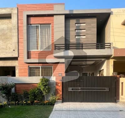 Block G - 5 Marla Beautiful House