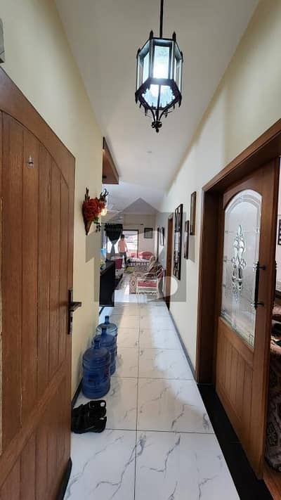 Beautiful 3 bed dd west open