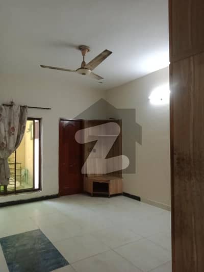 7 marla 3 bed upper portion for rent in psic society near lums dha lhr
