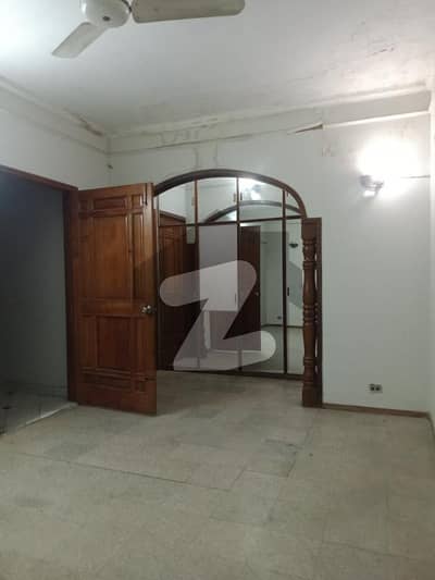 الفلاح ٹاؤن لاہور میں 3 کمروں کا 8 مرلہ مکان 71.5 ہزار میں کرایہ پر دستیاب ہے۔