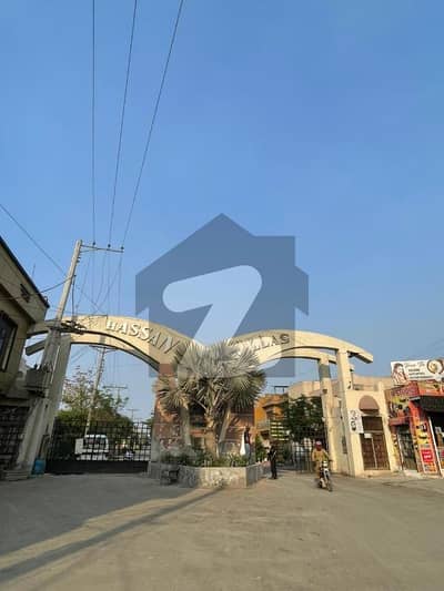 حسن ولاز فیصل آباد میں 12 مرلہ رہائشی پلاٹ 1.88 کروڑ میں برائے فروخت۔