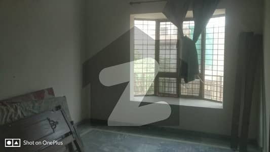 واپڈا ٹاؤن لاہور میں 2 کمروں کا 10 مرلہ بالائی پورشن 65.0 ہزار میں کرایہ پر دستیاب ہے۔