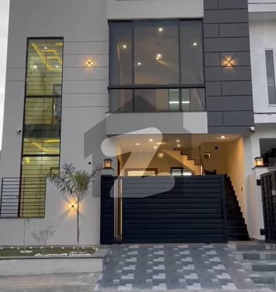 5 Marla Full House  available  for rent