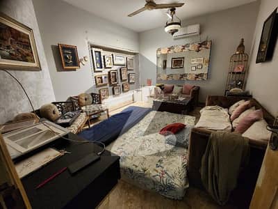 CHANCE DEAL | HOUSE IN PRIME LOCATION OF CLIFTON