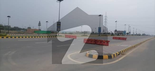 ڈی ایچ اے ڈیفینس گوجرانوالہ میں 5 مرلہ رہائشی پلاٹ 25.0 لاکھ میں برائے فروخت۔