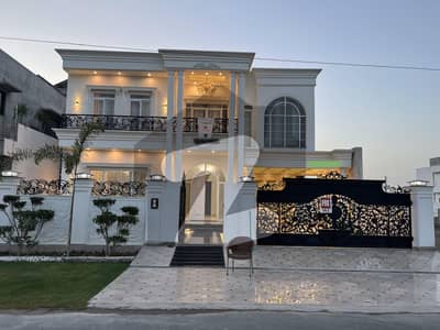 سینٹرل پارک ۔ بلاک بی سینٹرل پارک ہاؤسنگ سکیم,لاہور میں 6 کمروں کا 1 کنال مکان 7.5 کروڑ میں برائے فروخت۔ سینٹرل پارک ۔ بلاک بی سینٹرل پارک ہاؤسنگ سکیم,لاہور میں 6 کمروں کا 1 کنال مکان 7.5 کروڑ میں برائے فروخت۔