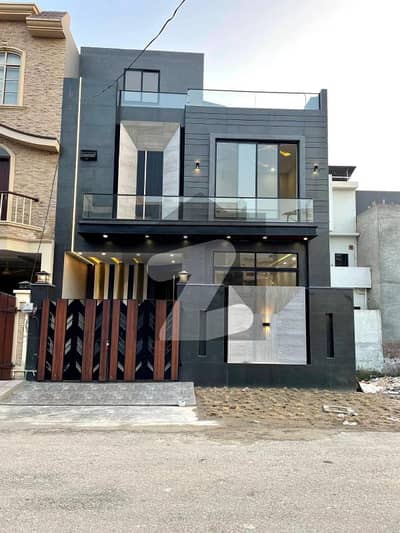 1-3 Years Instalment Plan & Cash Options solid Build 05 Marla Modern House Available In Park View City Lahore 1-3 Years Instalment Plan & Cash Options solid Build 05 Marla Modern House Available In Park View City Lahore