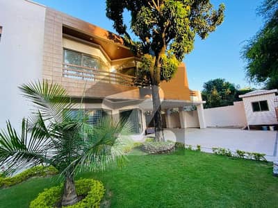 Brand New House Available For Rent in F-7  Size 1000 Sqyds