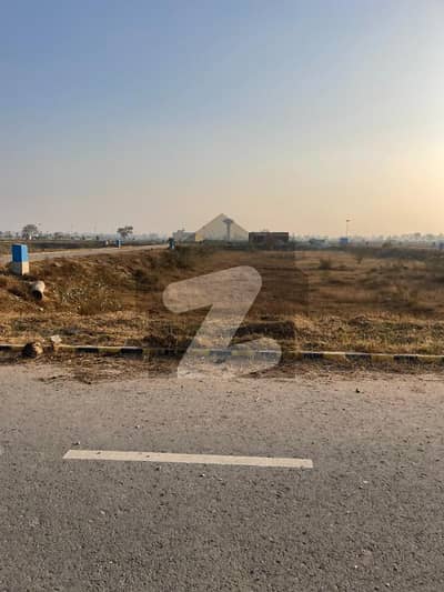 Prime Location 5 Marla Plot for Sale in N Block, LDA City Lahore (Phase 1)