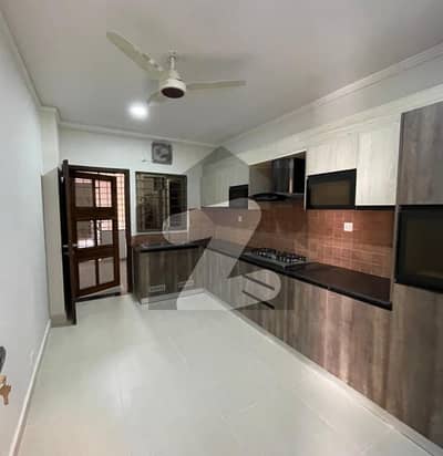 Flat Of 2400 Square Feet In Askari 5 - Sector J For Sale