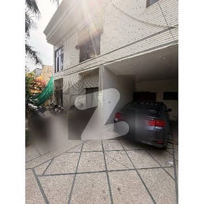 11 Marla House Available For Rent Just Near To Jinnah Hospital Direct Approach From Main Boulevard Garden Town