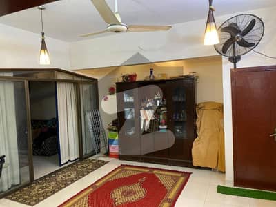 گلشنِ اقبال - بلاک 13 ڈی گلشنِ اقبال,گلشنِ اقبال ٹاؤن,کراچی میں 8 کمروں کا 12 مرلہ مکان 8.5 کروڑ میں برائے فروخت۔