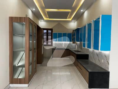 گلشنِ اقبال - بلاک 13 ڈی - 1 گلشنِ اقبال,گلشنِ اقبال ٹاؤن,کراچی میں 6 کمروں کا 16 مرلہ مکان 12.25 کروڑ میں برائے فروخت۔