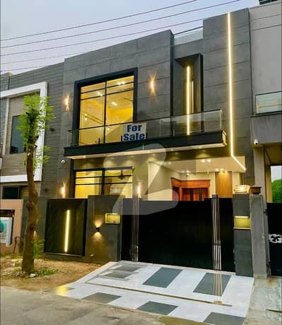 5 Marla Brand New House For Sale