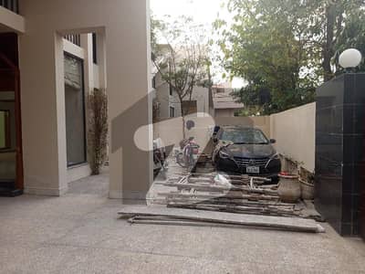 Ideal 20 Marla House Available In Cavalry Ground, Cavalry Ground