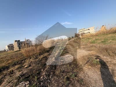 CBR Town Phase 2 size 50*90 Possition plot B Black street 1 - level 1 kanal