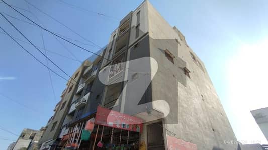 Buy A Prime Location Flat Of 550 Square Feet In Gulzar-e-Hijri